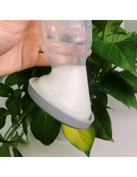 2 Milchpumpen 150ml + 2 Silikondeckel